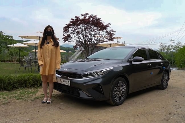 Kia Cerato 2022 ngụy trang kín mít tại Việt Nam, chờ ngày ra mắt - Ảnh 2.