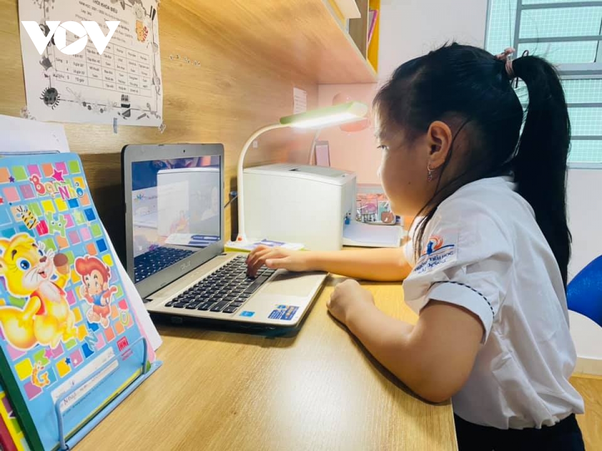 &quot;Qua hơn 1 năm, những hạn chế của học trực tuyến vẫn chậm khắc phục&quot; - Ảnh 2.