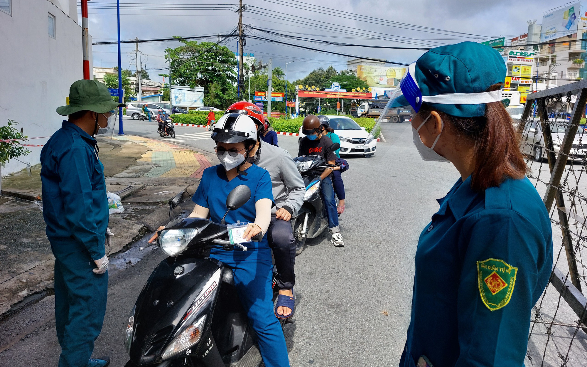 F0 đã khỏi bệnh ở Bình Dương được phép ra đường ở “vùng xanh”