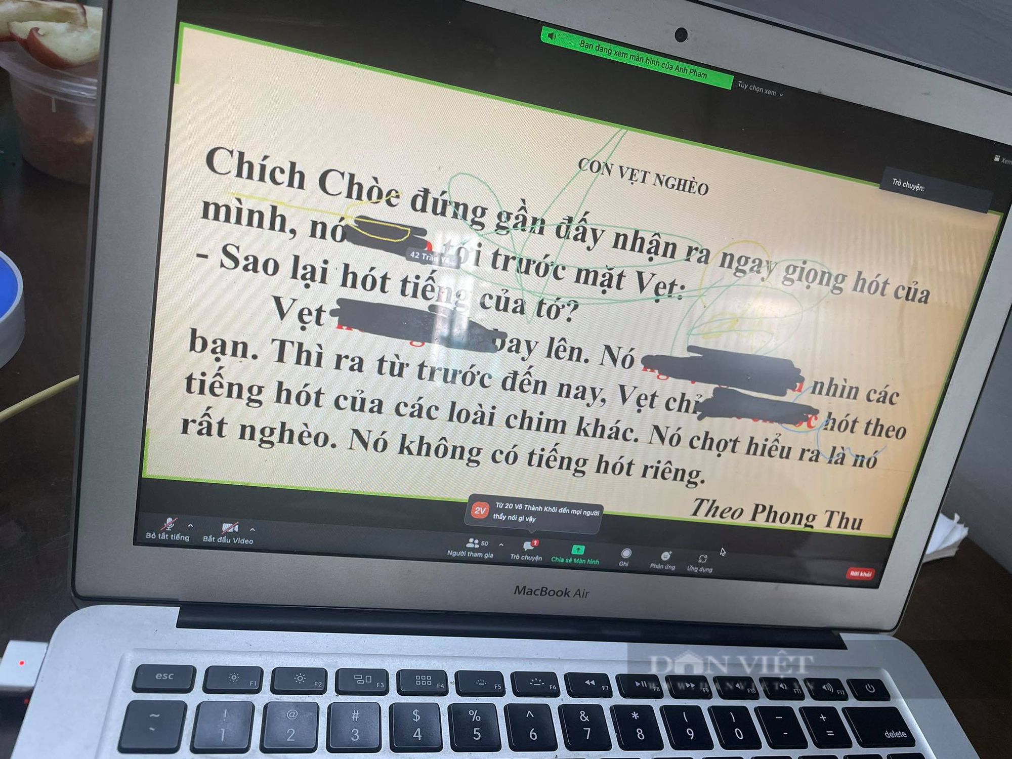 Hỏi câu &quot;Ai biết gõ chữ có dấu?&quot;, học sinh trả lời đúng 3 từ khiến thầy giáo dạy online... té ngửa - Ảnh 3.