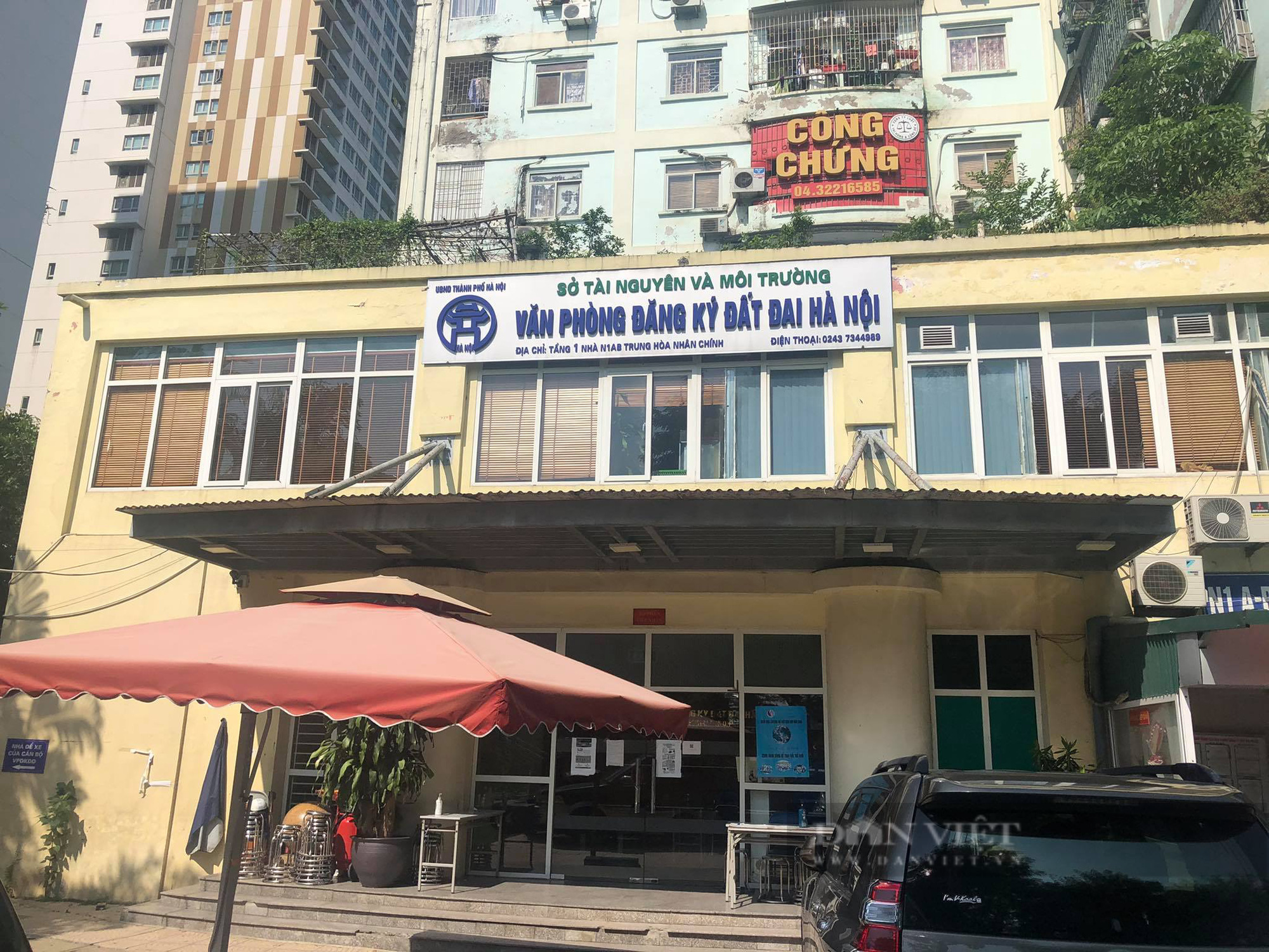 'Khoá' sang tên sổ đỏ trong giãn cách xã hội, nhiều người lo giao dịch đổ vỡ - Ảnh 3.