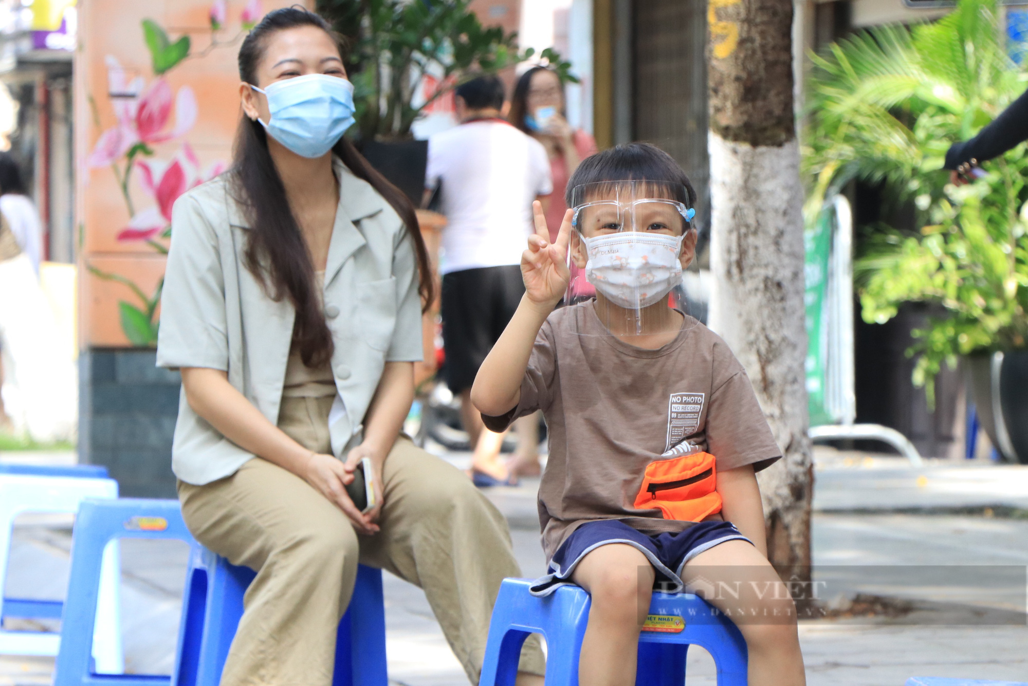 &quot;Trẻ em dưới 12 tuổi ở Hà Nội không bắt buộc xét nghiệm, trừ trường hợp nghi mắc Covid-19&quot; - Ảnh 3.