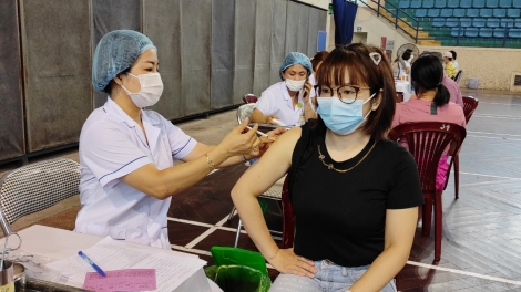 Thị trường bánh trung thu 2021: Những mẫu bánh độc đáo từ trong ra ngoài trước nay chưa từng có - Ảnh 18.