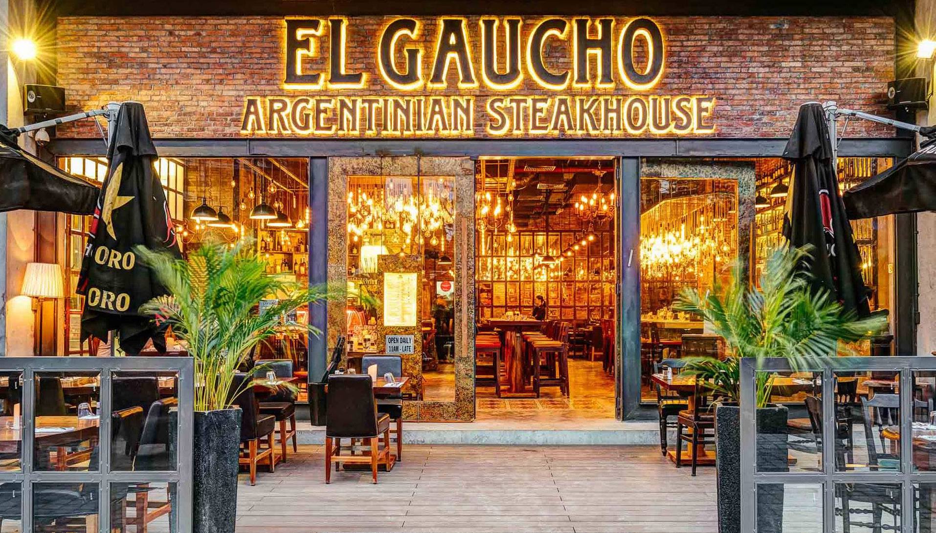 Lối đi nào cho các doanh nghiệp F&B trong giai đoạn giãn cách xã hội? - Ảnh 1. Lối đi nào cho các doanh nghiệp F&B trong giai đoạn giãn cách xã hội? - Ảnh 1.