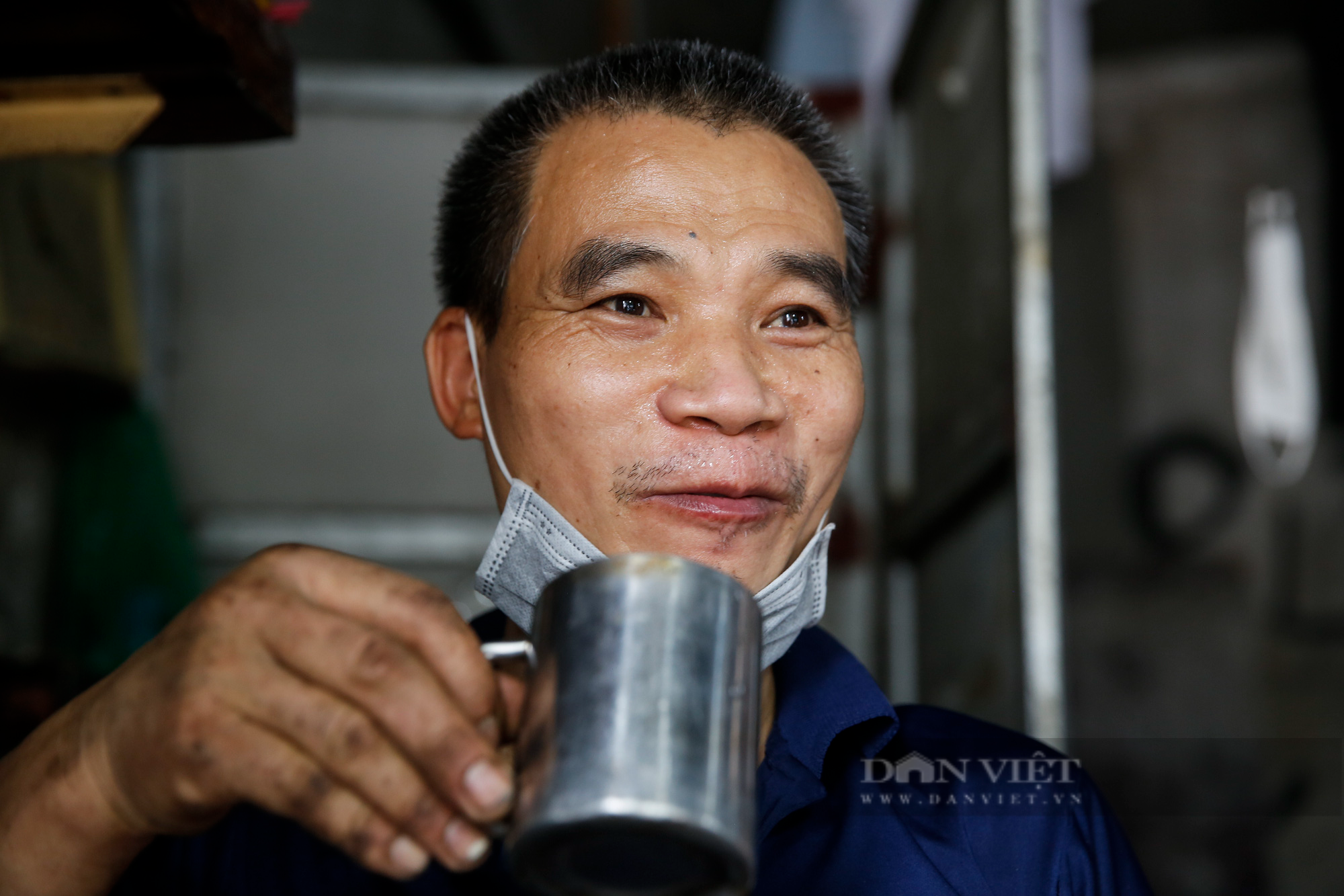 Hà Nội: Mang xe máy đi sửa, khách hàng phải chờ từ sáng đến chiều tối mới có thể nhận được xe - Ảnh 9.