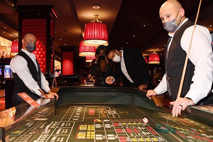 Mỹ: Las Vegas đón hơn 3,3 triệu khách du lịch và lập kỷ lục “tỷ đô” doanh thu - Ảnh 7.