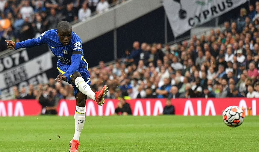 Chelsea đè bẹp Tottenham, vì sao HLV Tuchel vẫn không vui? - Ảnh 2.