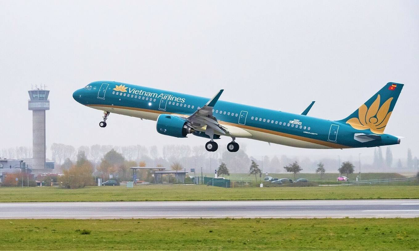 Tăng trưởng tín dụng hết tháng 8 đạt 7,42%, đã giải ngân 4.000 tỷ đồng cho Vietnam Airlines - Ảnh 4. Tăng trưởng tín dụng hết tháng 8 đạt 7,42%, đã giải ngân 4.000 tỷ đồng cho Vietnam Airlines - Ảnh 4.