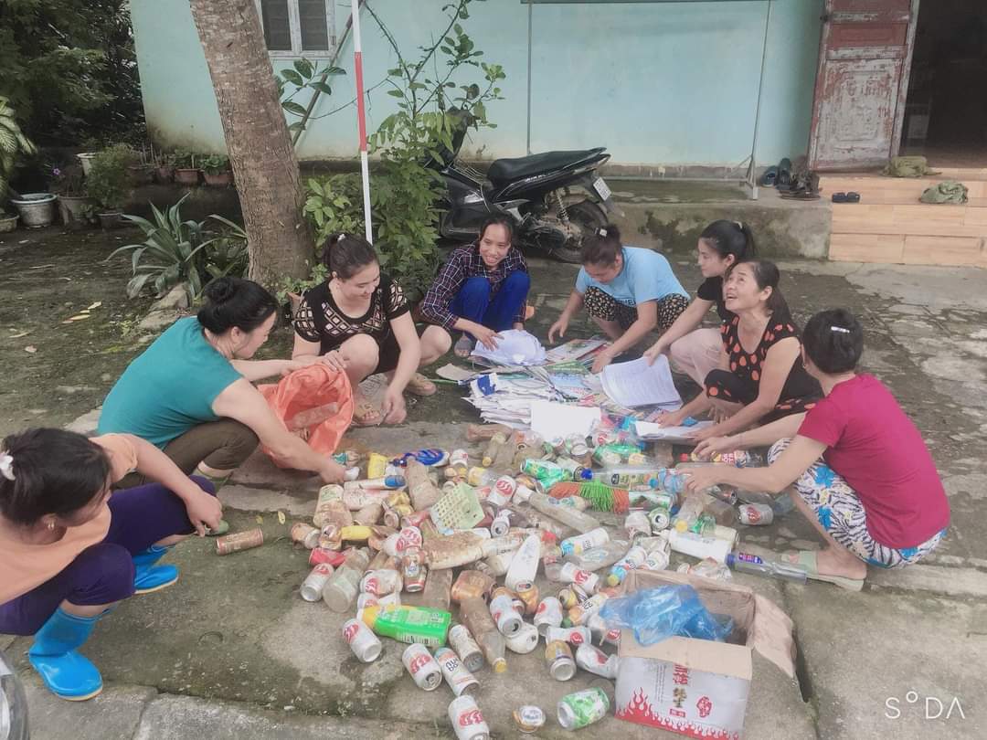 Phụ nữ Hà Giang với phong trào “môi trường xanh” - Ảnh 4. Phụ nữ Hà Giang với phong trào “môi trường xanh” - Ảnh 4.