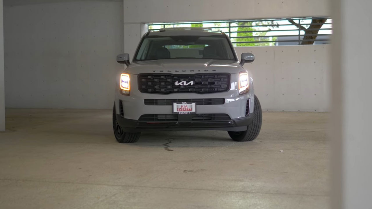 Cận cảnh Kia Telluride 2022 sắp về Việt Nam, có gì hơn Sorento? - Ảnh 1.