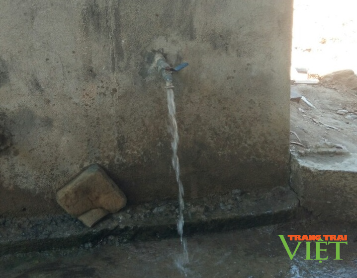 Sơn La: Bà con dân tộc vùng cao vui mừng khi có nước sạch - Ảnh 5. Sơn La: Bà con dân tộc vùng cao vui mừng khi có nước sạch - Ảnh 5.