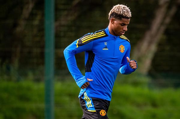 Rashford sẽ là phương án mới cho hàng công M.U. Ảnh: Goal.