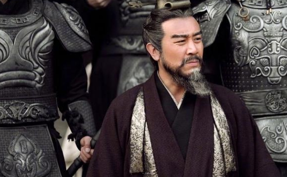 Lưu Bị, Tào Tháo, Tôn Quyền đều phải bỏ chạy khi gặp mãnh tướng này - Ảnh 3.