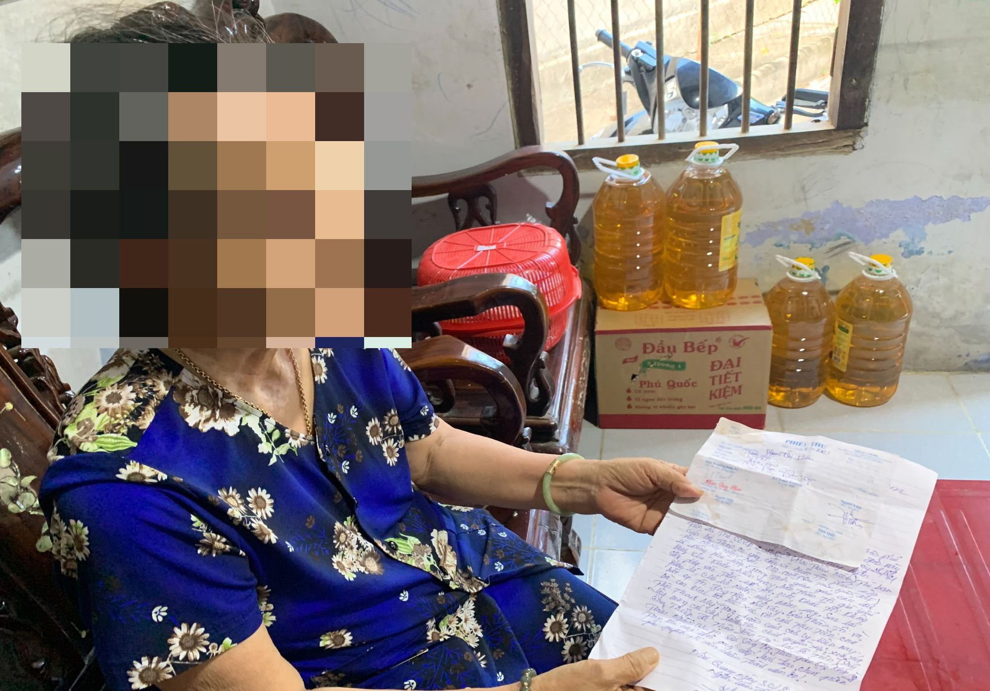 Dịch Covid-19: Chủ tịch Khánh Hòa chỉ đạo trả lại tiền thu sai quy định cho hàng chục hộ dân - Ảnh 1.