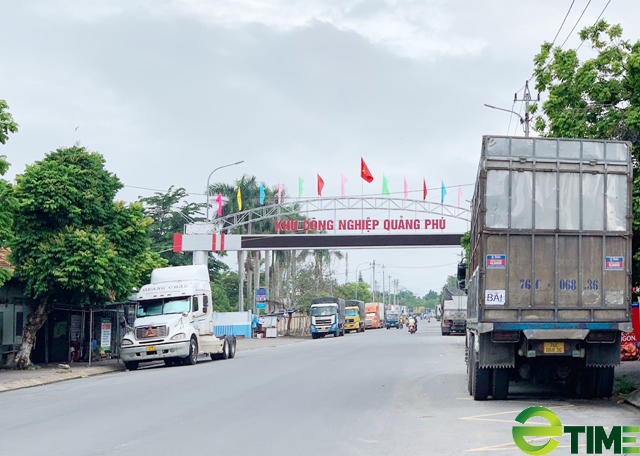 Quảng Ngãi: Dịch Covid-19 lan đến Khu công nghiệp thứ 2, Chủ tịch tỉnh họp khẩn  - Ảnh 6.