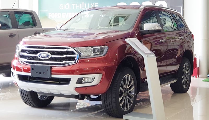 Loạt xe tự “cắt máu” giảm giá sâu: Kẻ sắp đón bản mới, người ế phải kích cầu - Ảnh 5.