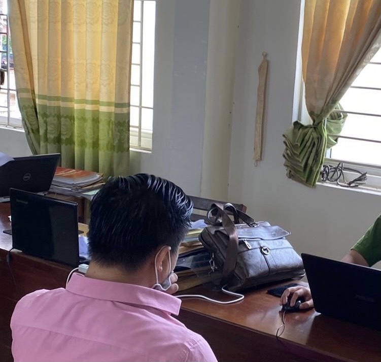 Đắk Lắk: Truy bắt đối tượng cố tính vượt chốt kiểm dịch ngay trong đêm - Ảnh 3.