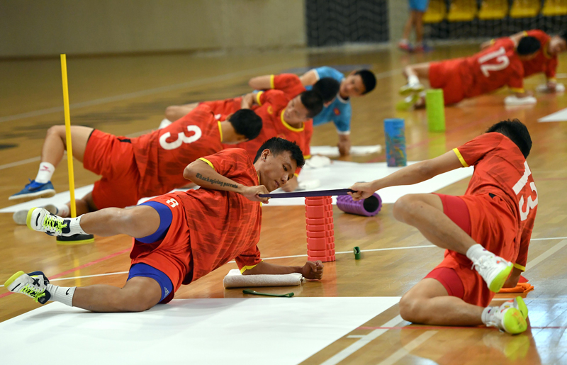 &quot;VAR&quot; tại FIFA Futsal World Cup 2021 có gì đặc biệt? - Ảnh 4.