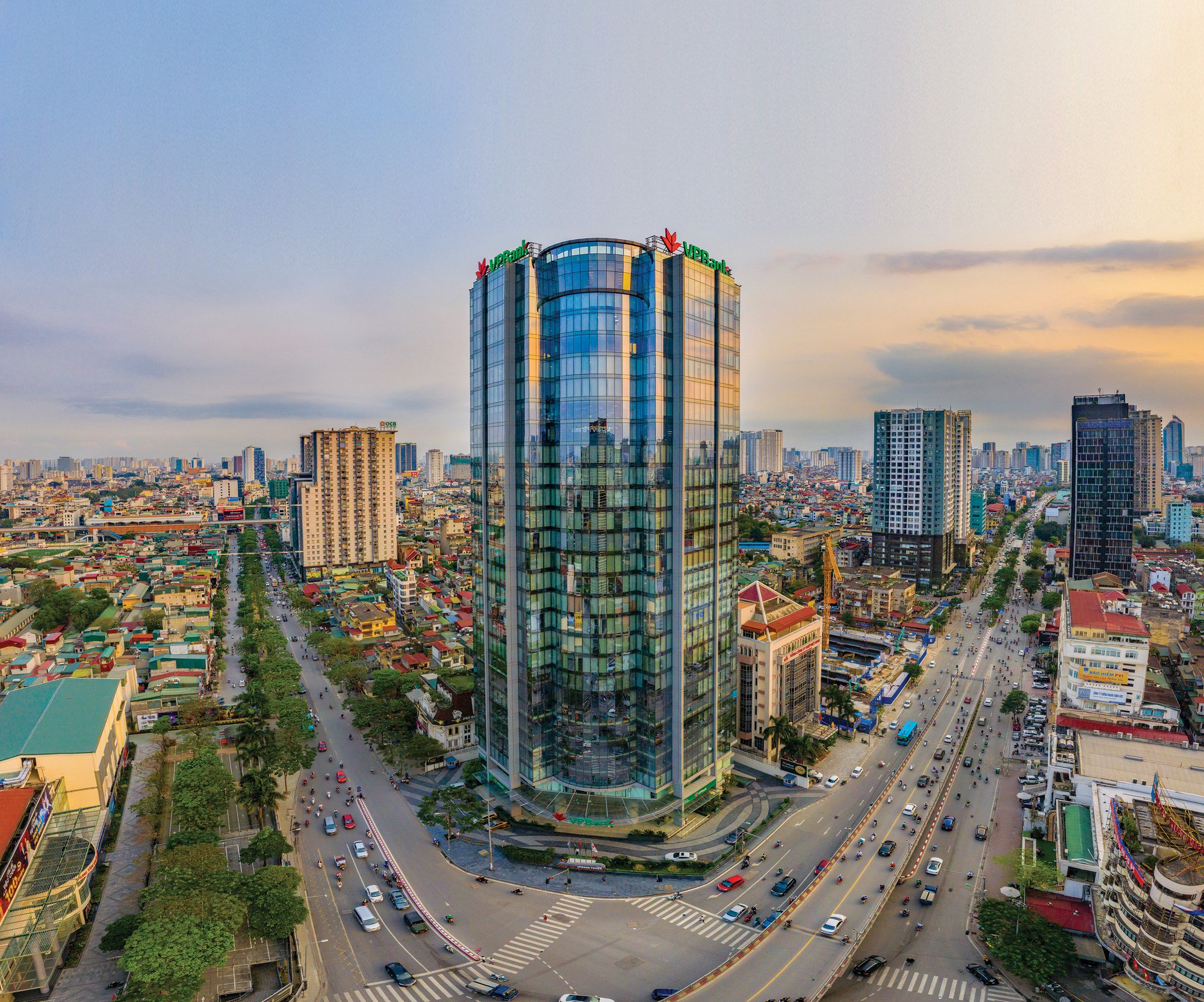 VPBank phối hợp với IFC và SMBC triển khai thử nghiệm thành công phát hành Blockchain LC - Ảnh 1.
