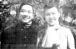 Chuyện tình của nhà thơ Tố Hữu và hai lần mai mối với “nàng thơ” - Ảnh 2.