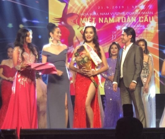 Chủ công Dương Thị Nhàn bỏ bóng chuyền lấy chồng đại gia: "Tôi hạnh phúc và không hối hận" - Ảnh 3.