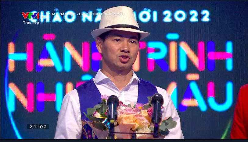 VTV Awards 2021: NSƯT Xuân Bắc giành giải Nghệ sĩ ấn tượng  - Ảnh 3.