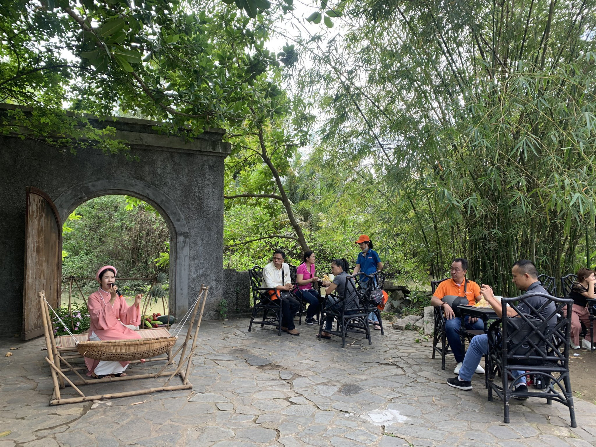 Chơi gì tại TP.HCM dịp Tết Dương lịch? - Ảnh 1.
