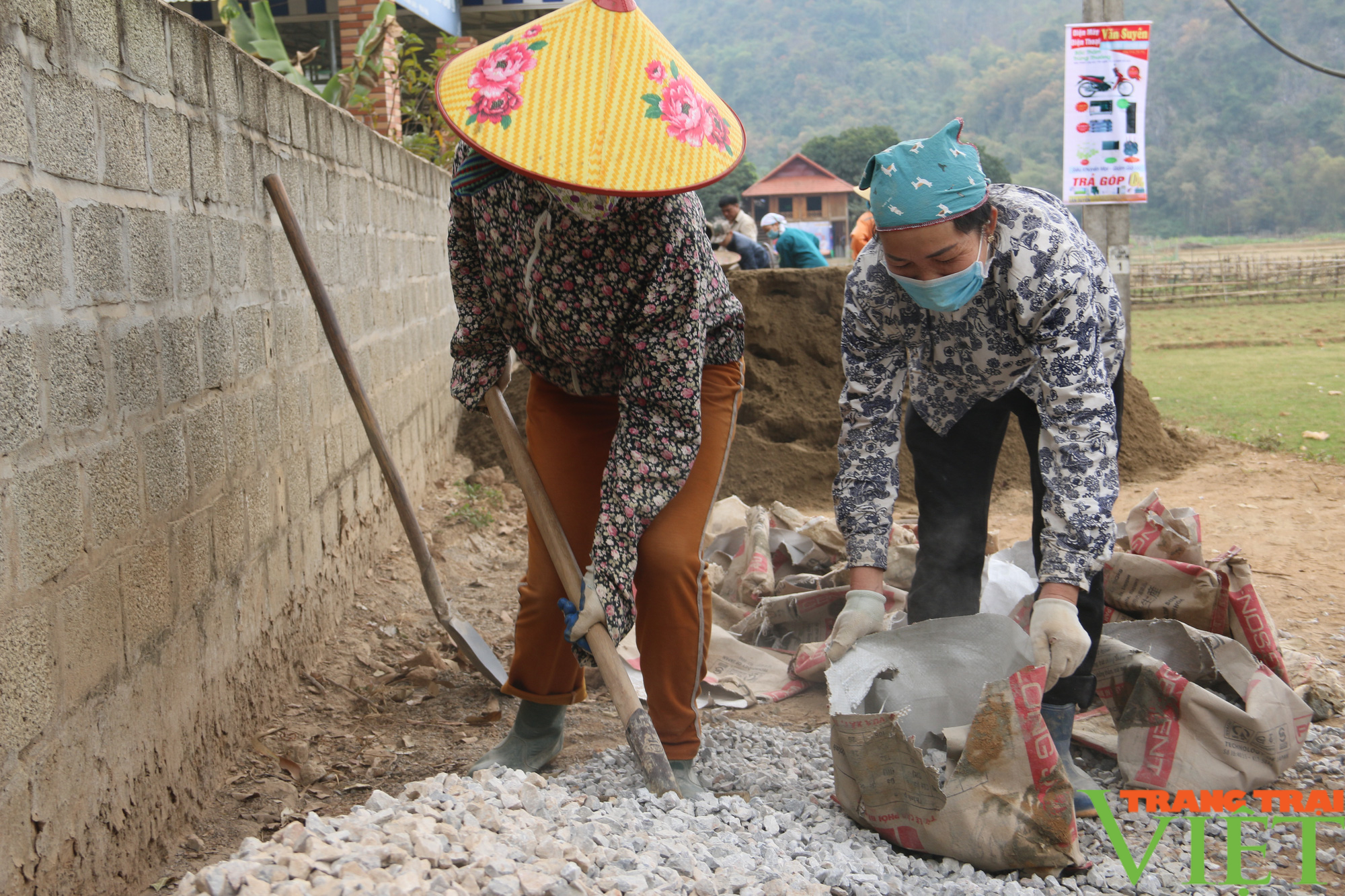 Hoà Bình: Với quyết tâm cao của cả hệ thống chính trị đã có thêm 9 xã về đích nông thôn mới - Ảnh 5. Hoà Bình: Với quyết tâm cao của cả hệ thống chính trị đã có thêm 9 xã về đích nông thôn mới - Ảnh 5.