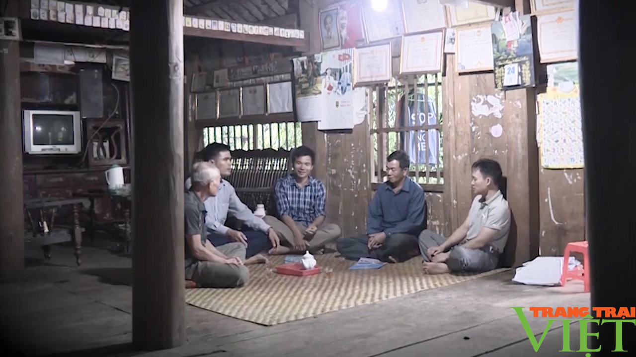 Nông thôn Tây Bắc: Phát huy vai trò của người có uy tín trong cộng đồng - Ảnh 4. Nông thôn Tây Bắc: Phát huy vai trò của người có uy tín trong cộng đồng - Ảnh 4.