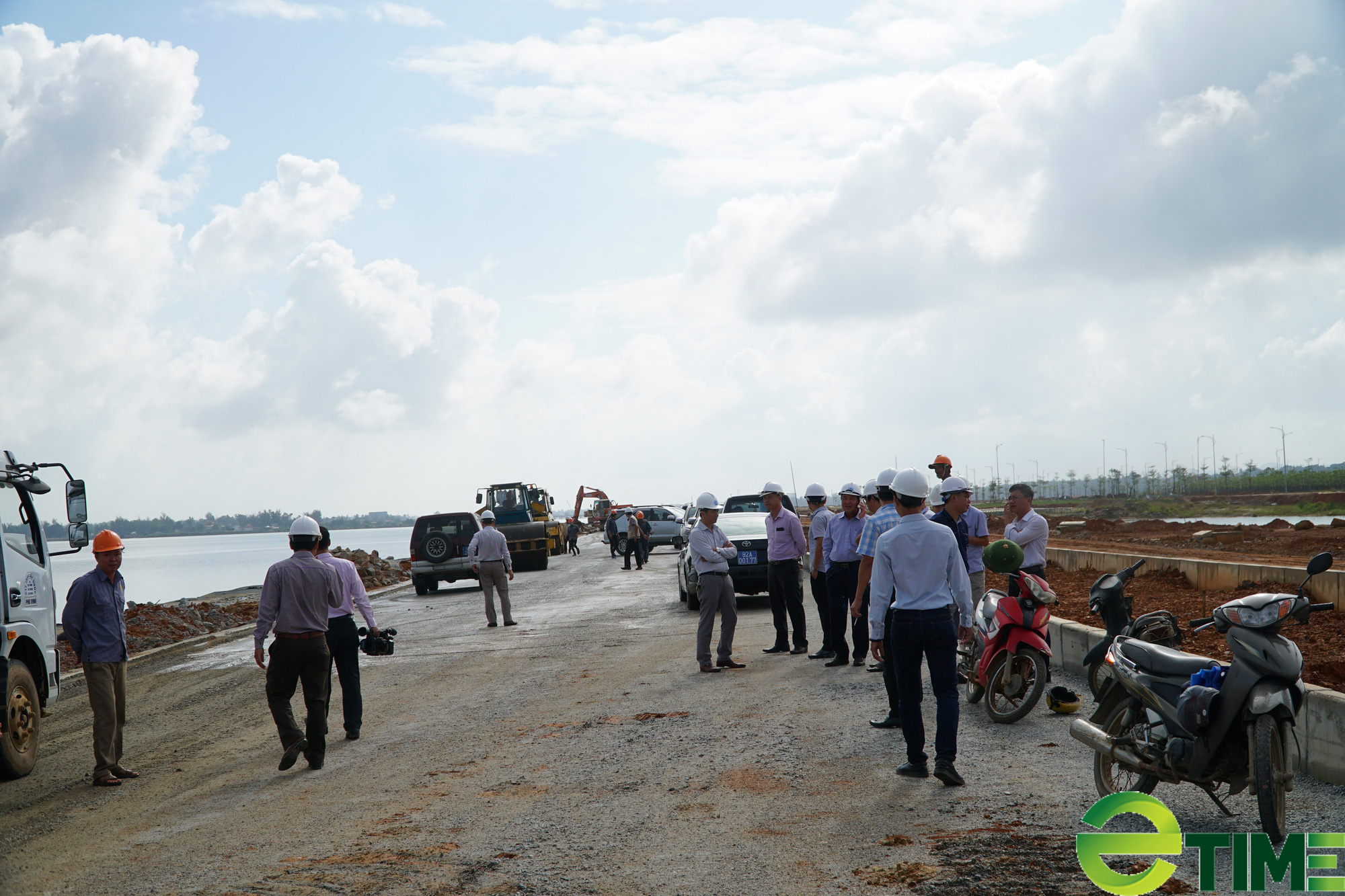 Quảng Nam: Phó Chủ tịch tỉnh chỉ đạo “nóng” về 2 dự án trọng điểm của vùng Đông - Ảnh 1. Quảng Nam: Phó Chủ tịch tỉnh chỉ đạo “nóng” về 2 dự án trọng điểm của vùng Đông - Ảnh 1.