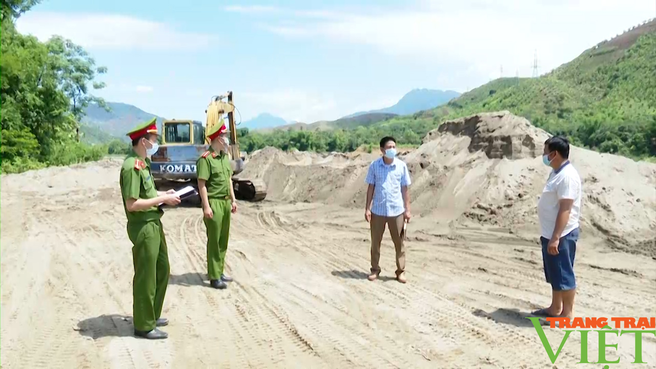 Sơn La: Tăng cường quản lý hoạt động khai thác cát, sỏi - Ảnh 5. Sơn La: Tăng cường quản lý hoạt động khai thác cát, sỏi - Ảnh 5.