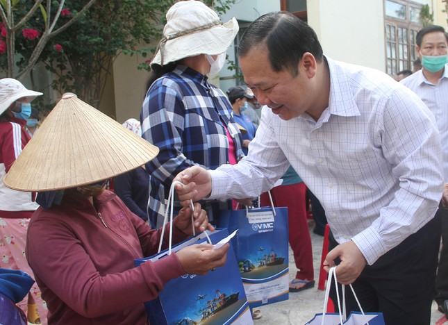 Đưa xã đảo Nhơn Châu thành trung tâm du lịch biển đảo - Ảnh 2.