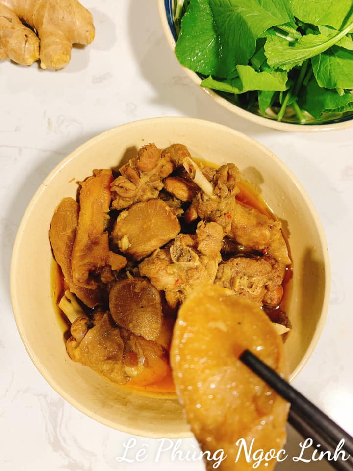 Để thịt vịt kho không còn mùi tanh hôi, đừng bỏ qua bước này - Ảnh 2.