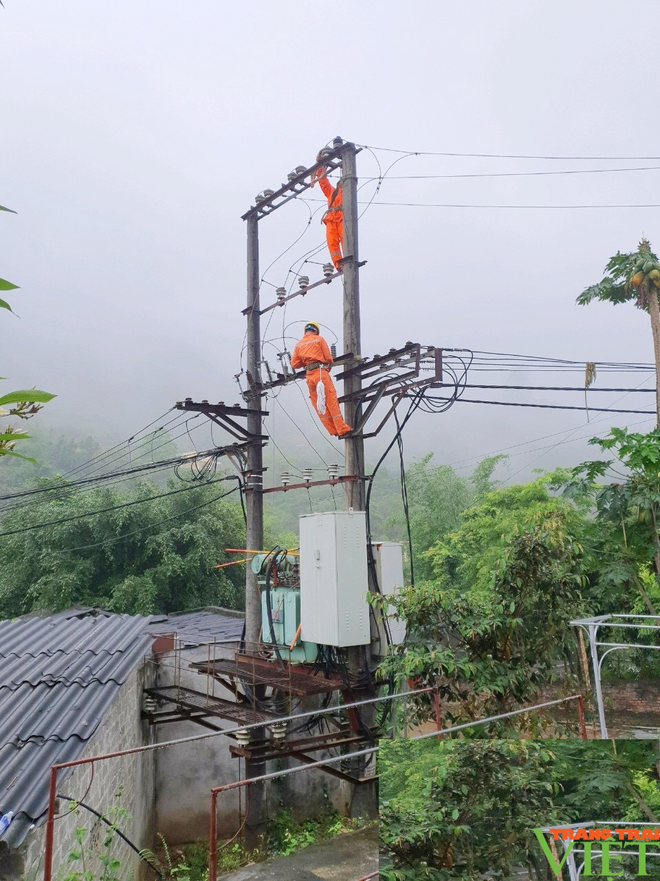 Công ty điện lực Hoà Bình: Lắp đặt 180 đèn điện chiếu sáng tri ân khách hàng - Ảnh 2. Công ty điện lực Hoà Bình: Lắp đặt 180 đèn điện chiếu sáng tri ân khách hàng - Ảnh 2.
