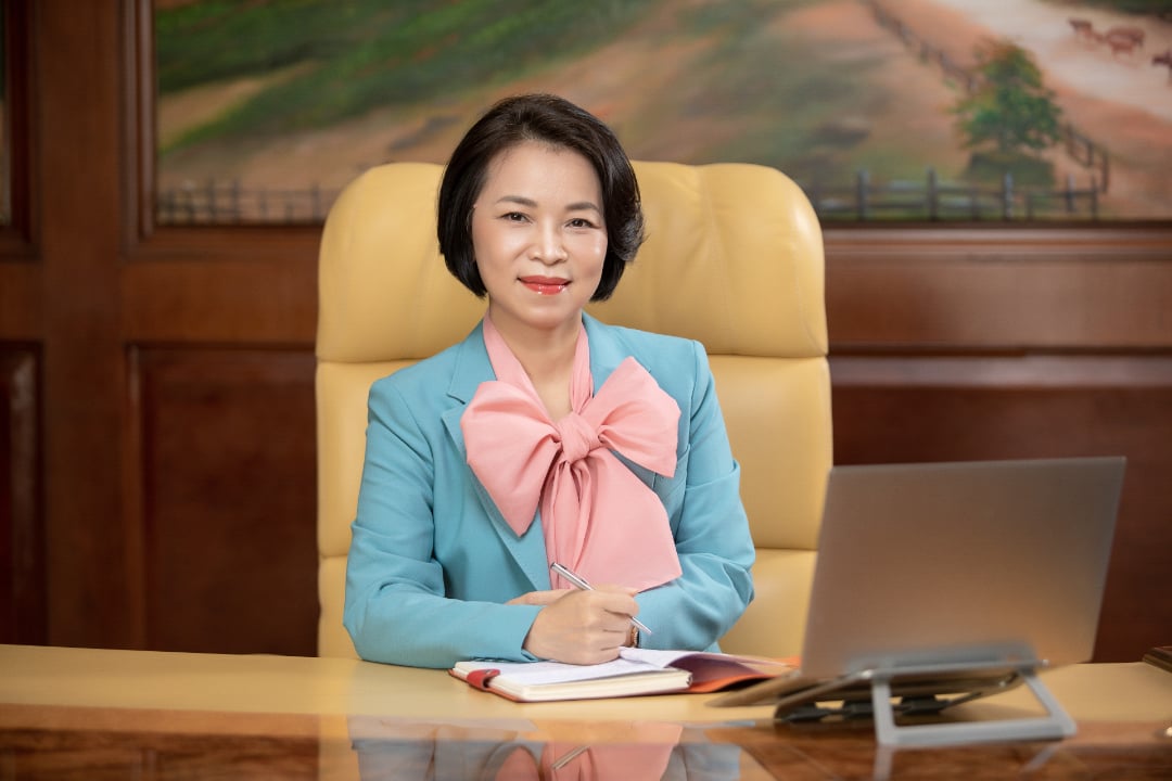 Bà Phạm Thu Hương, vợ Chủ tịch Phạm Nhật Vượng lần đầu công khai lộ diện - Ảnh 3.