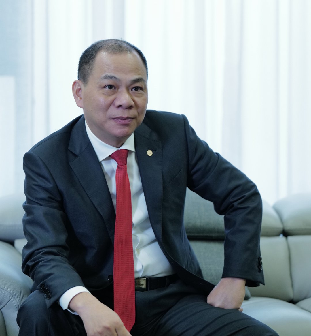 Bà Phạm Thu Hương, vợ Chủ tịch Phạm Nhật Vượng lần đầu công khai lộ diện - Ảnh 2.