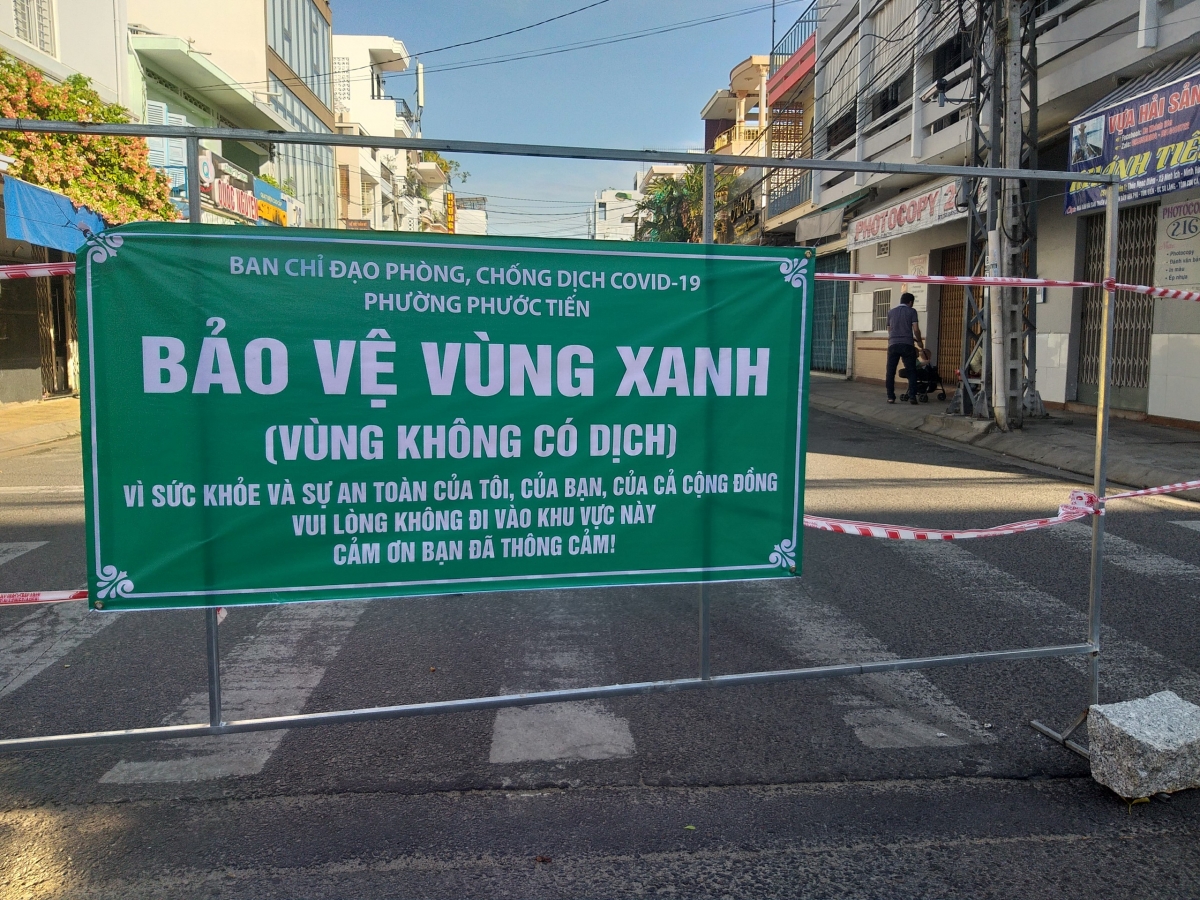 Cập nhật &quot;màu&quot; cấp độ dịch Covid-19 của các địa phương để về quê ăn Tết - Ảnh 1.