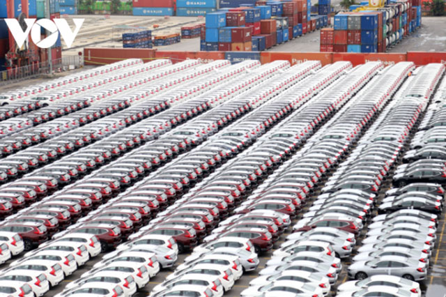 Năm 2021, Việt Nam chi hơn 3,6 tỷ USD nhập khẩu ô tô nguyên chiếc - Ảnh 1. Năm 2021, Việt Nam chi hơn 3,6 tỷ USD nhập khẩu ô tô nguyên chiếc - Ảnh 1.