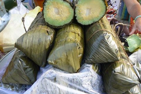 Đặc sản bánh tét mật cật Phú Quốc thu hút khách du lịch dịp Tết âm lịch 2022 - Ảnh 3.