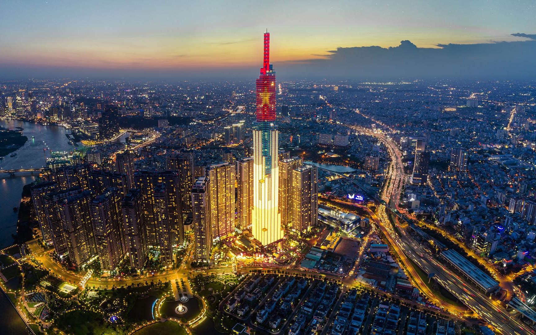 Dự báo Việt Nam tăng trưởng GDP đứng đầu Đông Nam Á năm 2022  - Ảnh 1.