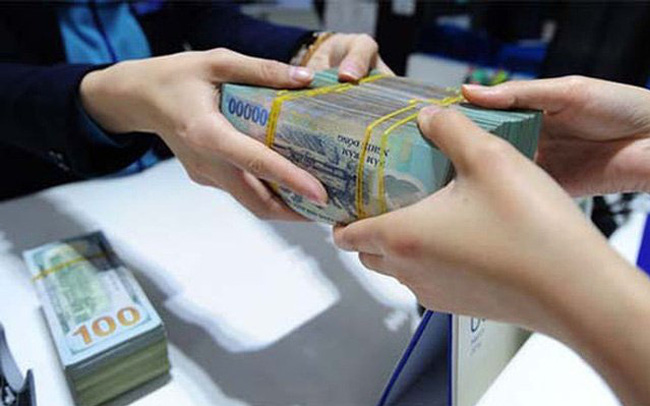 Qua Tết Dương lịch, gửi tiền ngân hàng nào để có lãi suất cao nhất? - Ảnh 1.