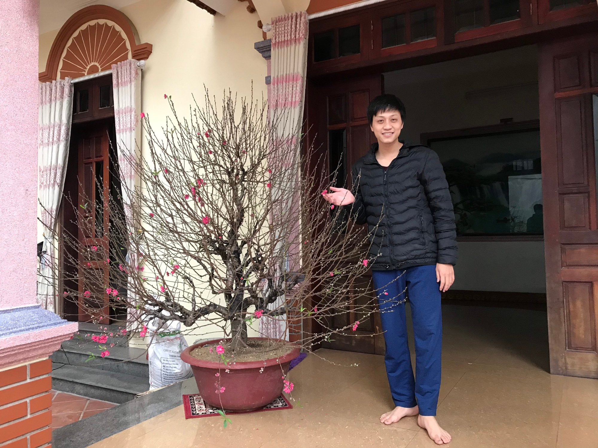 Bài dự thi &quot;Ký ức Tết trong tôi&quot;: Tết đầu tiên tôi sợ tiếng lợn kêu - Ảnh 2.
