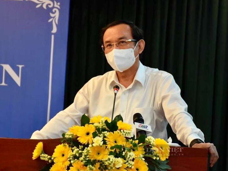 Bí thư TP.HCM tri ân các tài xế chống dịch Covid-19: &quot;Họ đã sống vì người khác!&quot; - Ảnh 1.