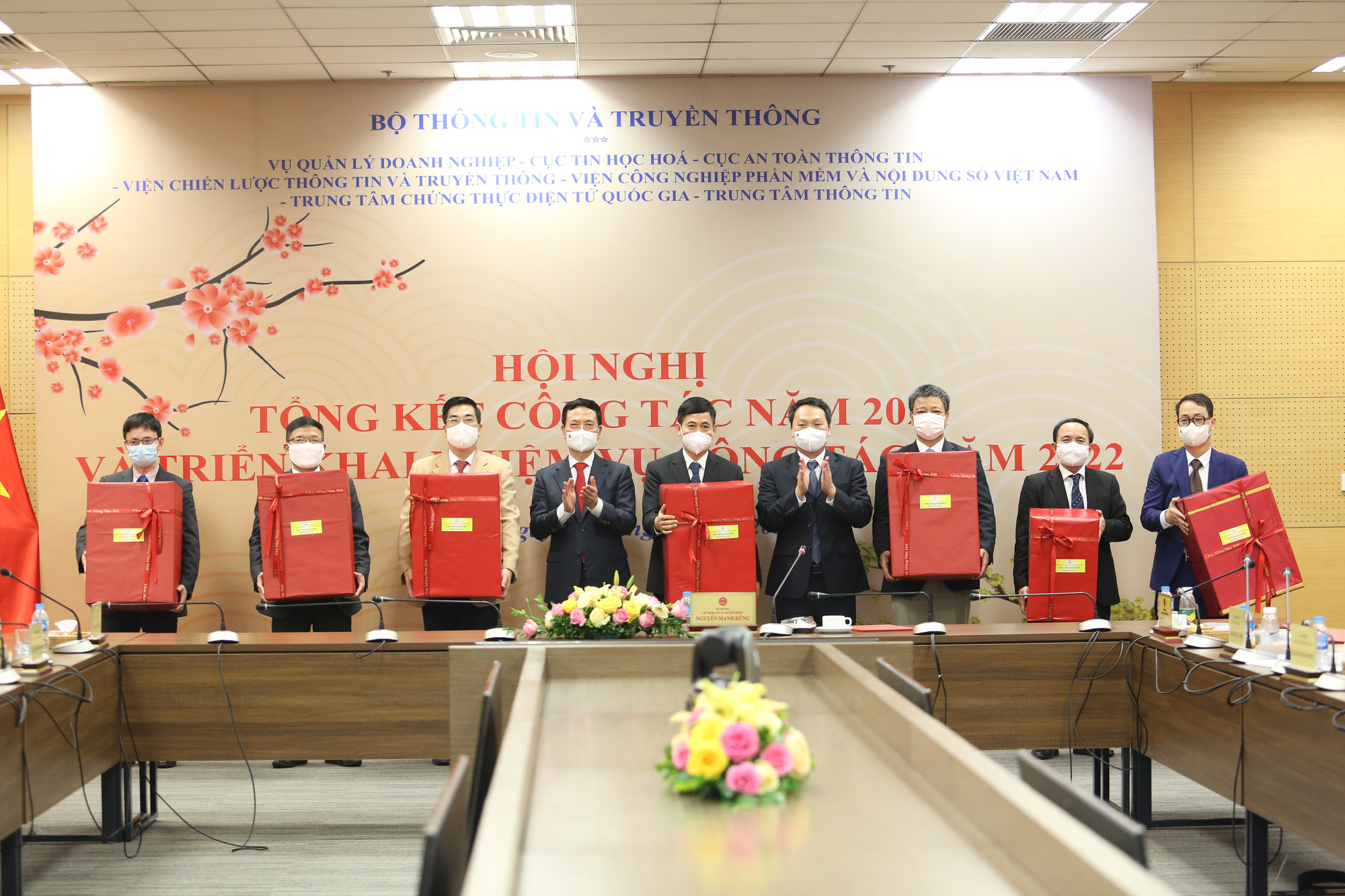 Bộ trưởng Nguyễn Mạnh Hùng: “Việt Nam chỉ chuyển đổi số thành công khi đi con đường Việt Nam” - Ảnh 4.