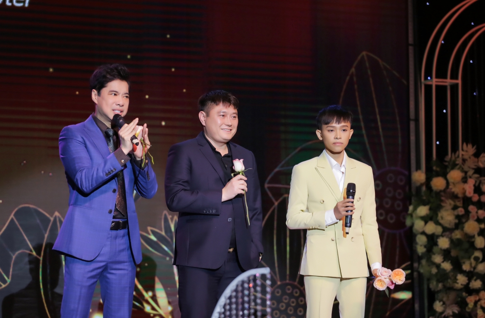 Hồ Văn Cường: Tuổi 18 suy dinh dưỡng nặng, lòng đầy tổn thương, đang viết trang mới của cuộc đời - Ảnh 4.
