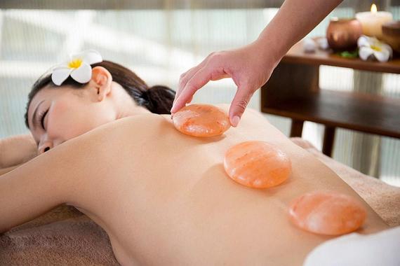 Thư giãn cùng xông hơi đá muối Himalaya tại Orchid Clinic & Spa - Ảnh 1.