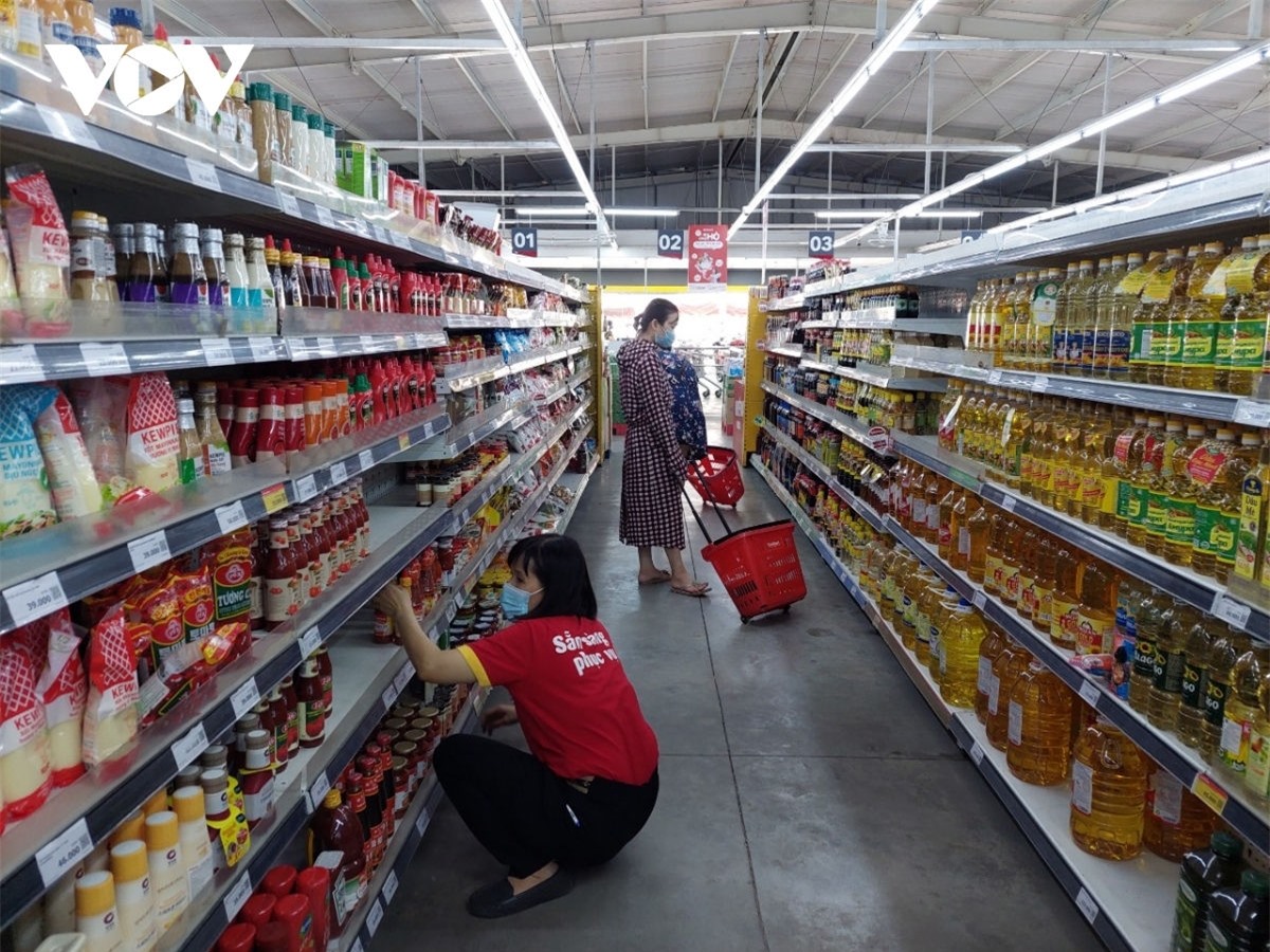 Dự báo lạm phát năm 2022 ở mức 2-3% - Ảnh 1.