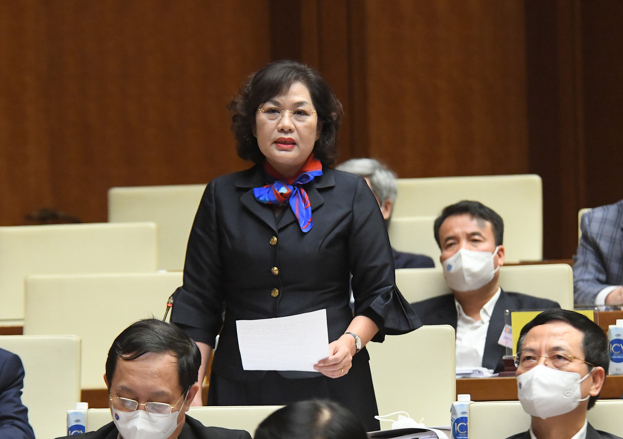 Ba &quot;tư lệnh&quot; ngành Tài chính, Ngân hàng, Đầu tư đăng đàn nói về Chương trình hỗ trợ kinh tế - Ảnh 3.