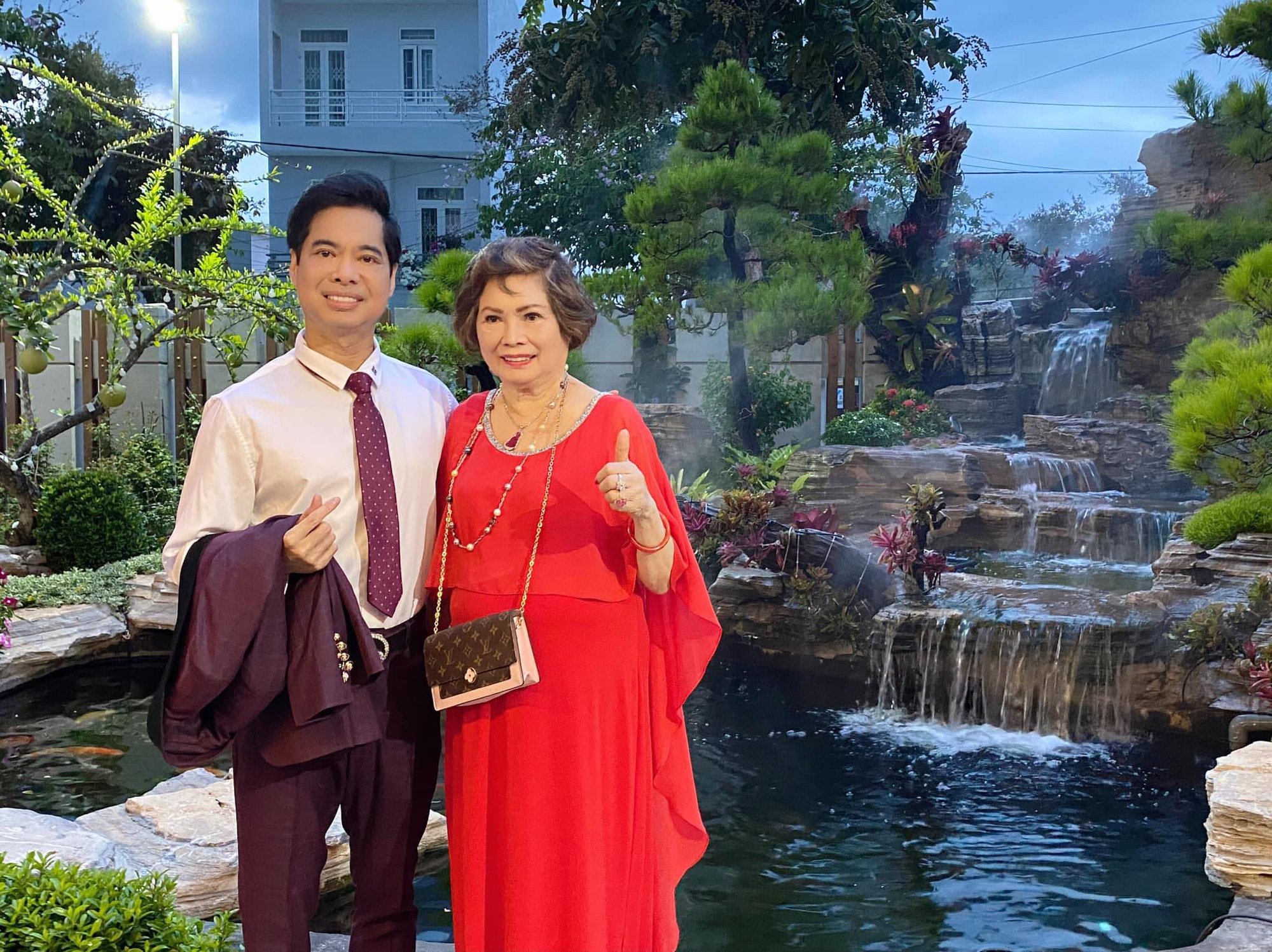 Vì sao cha mẹ đã qua đời, Ngọc Sơn vẫn lãng tránh chuyện lấy vợ? - Ảnh 3.