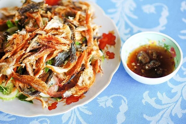 Về miền Tây thưởng thức loại đặc sản này, du khách vừa nhâm nhi vừa mang về làm quà - Ảnh 4.